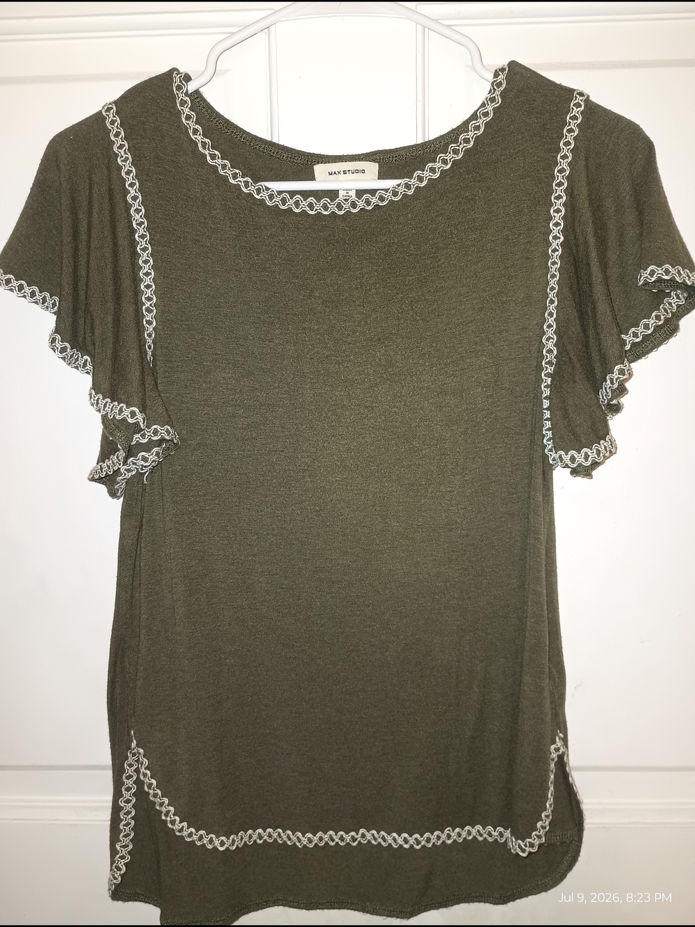 Max Studio Olive Green Short Sleeve Top with Contrast Trim